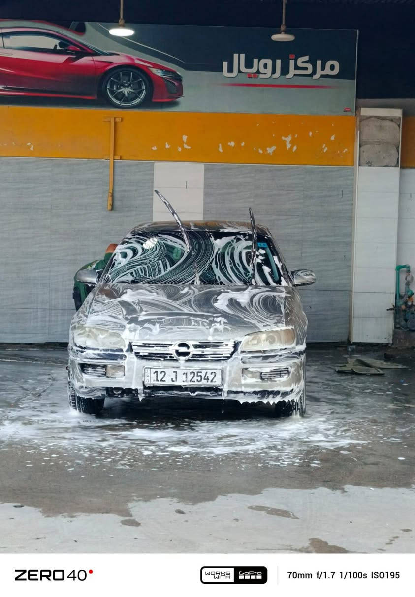 السلام عليكم للبيع اوميكه بزون حجم 20 محرك كبس تبريد قطعتين موديل 95 كير ومحرك شرط السياره جاهزه اشغل أو اتطلع/للاتصال عل رقم /***********/ 
مكلف بل نشر
