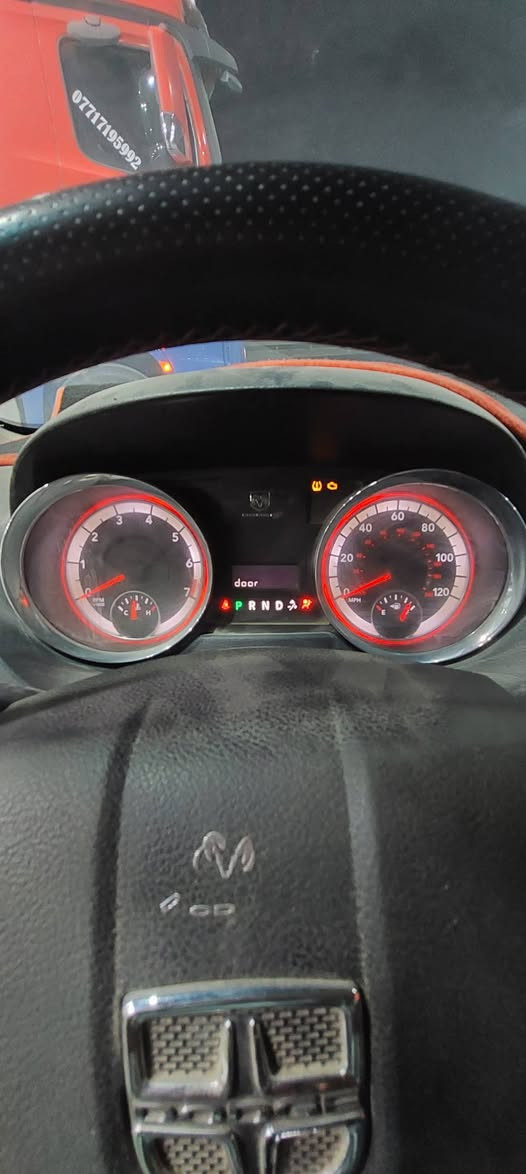 دوج كرفان 2018 للبيع  الاستفسار ***********
