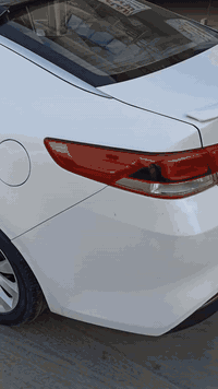 اوبتيما امريكي موديل ١٧ ماشية ١٠٦ حادثها جاملغ الامامي الايمن وعندك طخة بالباب  الخلفي جهة السايق ومرشوش والباب الايمن الخلفي بي بارد بسيط سيارة نظيفة رقمها بابل وباسمي مكانها بابل المركز 
السعر ١٢٨ قابل للتفاوض 
***********
