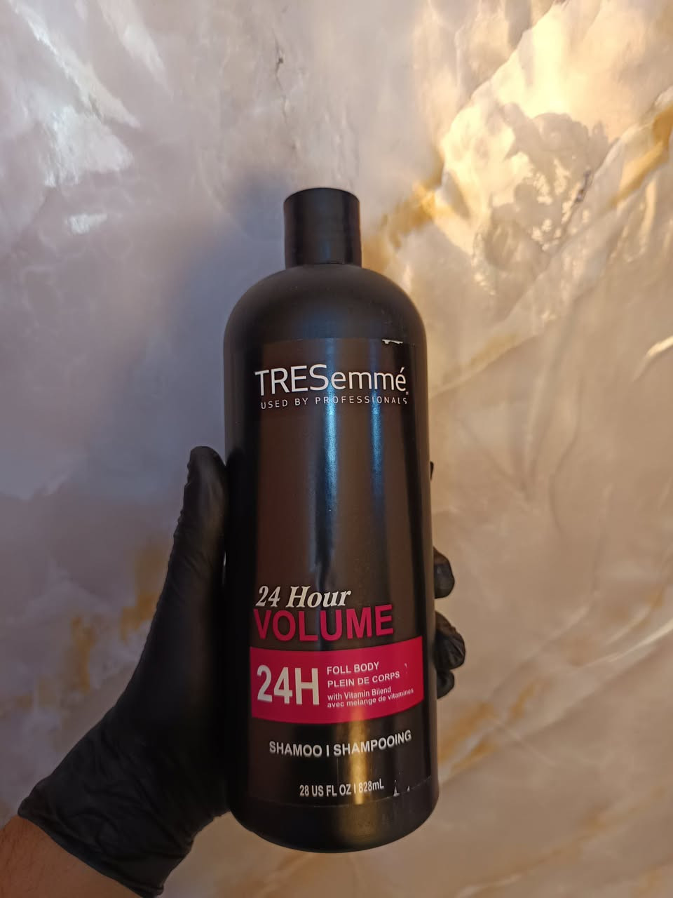 شامبو تريس مي ومكيف الشعر الخاص به 
تميز ودرجة اولى ... حماية للشعر والحفاظ عليه 
السعر خيالي القطعة ٣٠٠٠ الاف دينار كل قطعتين بـ (٥٠٠٠) الاف دينار 
توصيل داخل هيت مجاني 
للطلب تواصل معنا عبر الخاص او على الواتس
***********
او ***********
