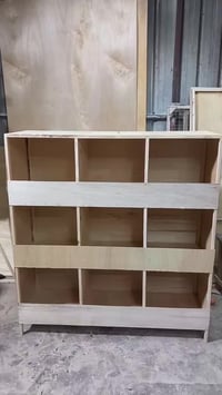 كشوانيات حسب الطلب سعر المربع الواحد ٥  الاف 07705140130