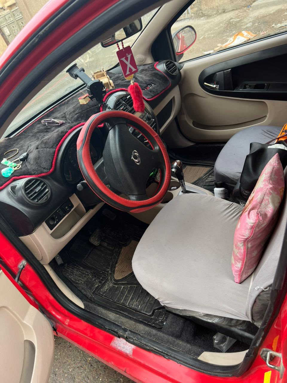 سياره. بانده البيع.  مديل. ٢٠١٣ 
سياره نضيفه. مكفوله. تجي. شوف بعينك 
***********متوفر وتساب ٥٧ بيه مجال
