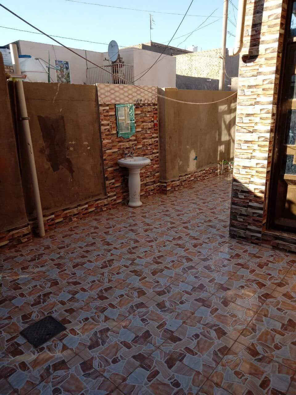 أعلان بيع
بيت طابقين /الطابق الاول غرفه واستقبال ومطبخ وصاله /الطابق الثاني 3 غرف وصاله ومجمع صحيات مساحته 178

طابو صرف،

المكان حي العسكري أو حي الزهراء خلف دائرة الكهرباء.

للاستفسار الاتصال 

***********
