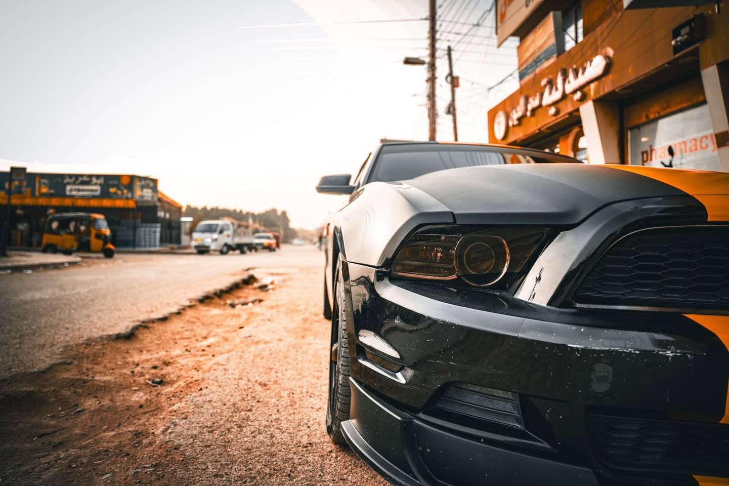 �✨ للبيع: فورد موستنك كشف 2014 ✨🚘

📍 السيارة نصبتها حلوة ومصروف عليها
📍 حادثها: قطعتين فقط – الحادث والسونار موجود
📍 مواصفات الموستنك العادية

🔹 إضافات:

 • لحية RTR
 • دفيوزر + حلوك دبل
 • كشنات Recaro أصلية

🔹 الحالة:

 • كير + مكينة + حدادية كله نظيف
 • برغي مابيها نقص
 • صيانة دورية ومصروف عليها

📌 المكان: بغداد – الدورة
📞 للاستفسار اتصال فقط :*********** متوفر واتساب
السعر 103 وبيها مجال
