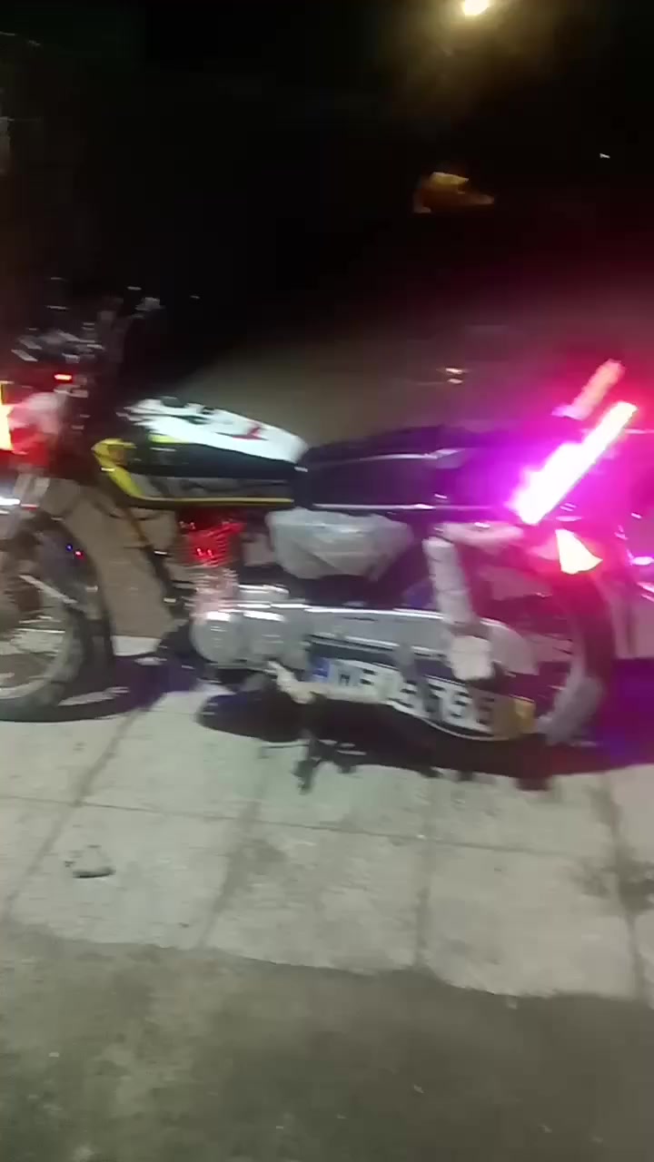 سلام عليكم سونك لل بيع موديل 2024 اي نقص مابيهة عنوان بغداد رضوانيه قريبه عل بياع سعر 650. وبيه مجال حك جية رقم *********** ♥️❤️👋
