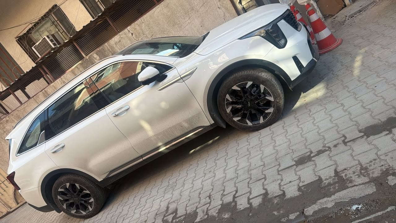 سورنتو 2025 رقم بغداد اخت زيرو ماشية 3000 مواصفات السورنتو معروفة. اربع كامرات السعر 310 الاتصال للرقم  *********** واتساب غير متواجد علفيس
