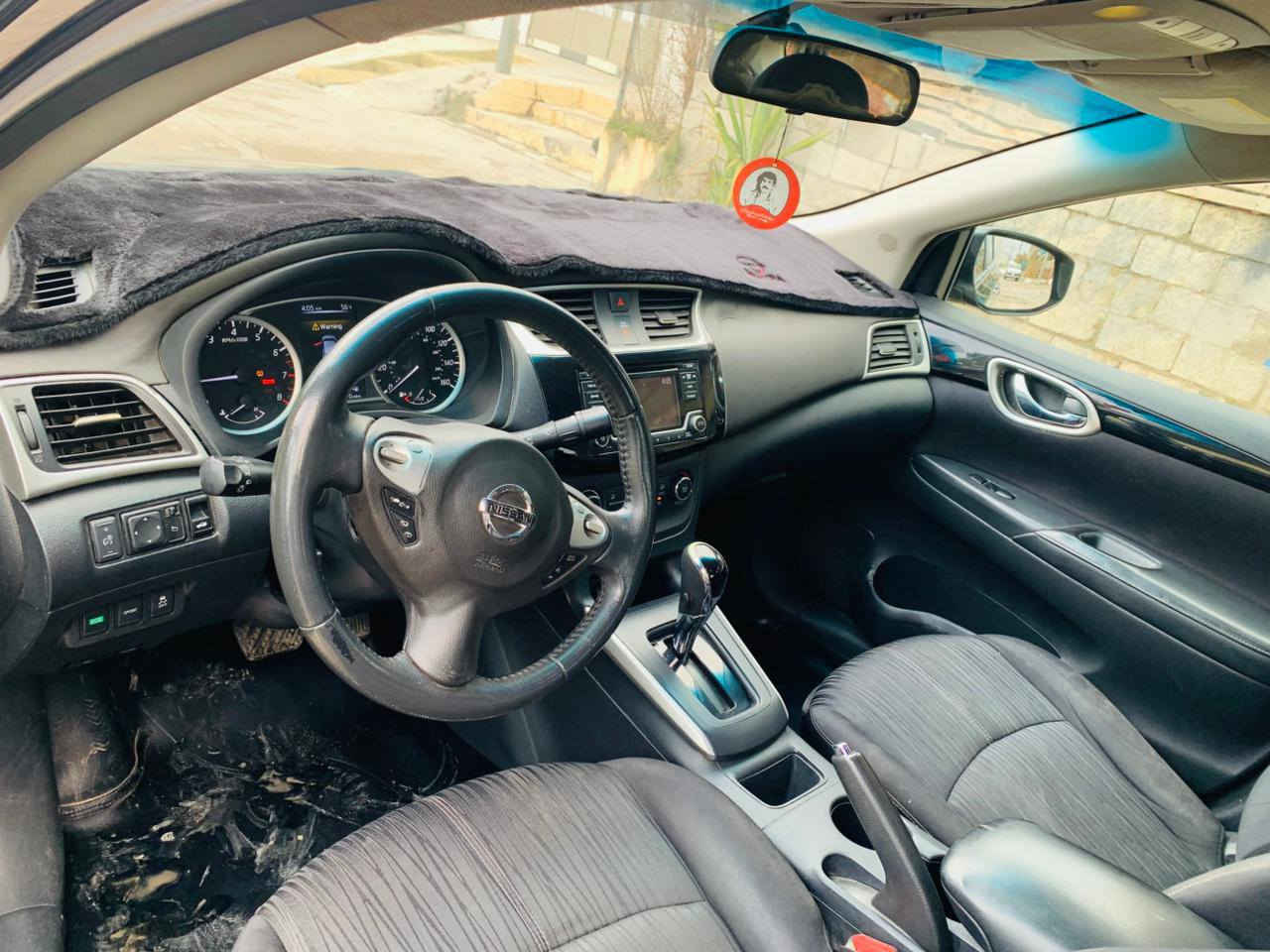 ***********////***********
نیسان سێنترا ٢٠١٦ مواسەفات sv پێشو دوای کپس 
سەنەوی تازەیە  گێڕو مەکینەو تەقەو ڕەقە بە شەرت
 دوو پارچەی بۆیاخە چەمەڵەخی پێشەو  لای سایەق دەرگای پێشەوەی سایەق  کەمێک ناو دۆسەکەشی بۆیاخە  سەیارەکە زۆر جوانەو ماڵی دۆستە سعریشی93 مەمەڵەیەکی زۆر کەم دار بنديهكان, السليمانية
