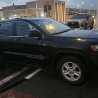 كراند شيروكي لاريدو • ٢٠١٤ • ١١٢ ميل