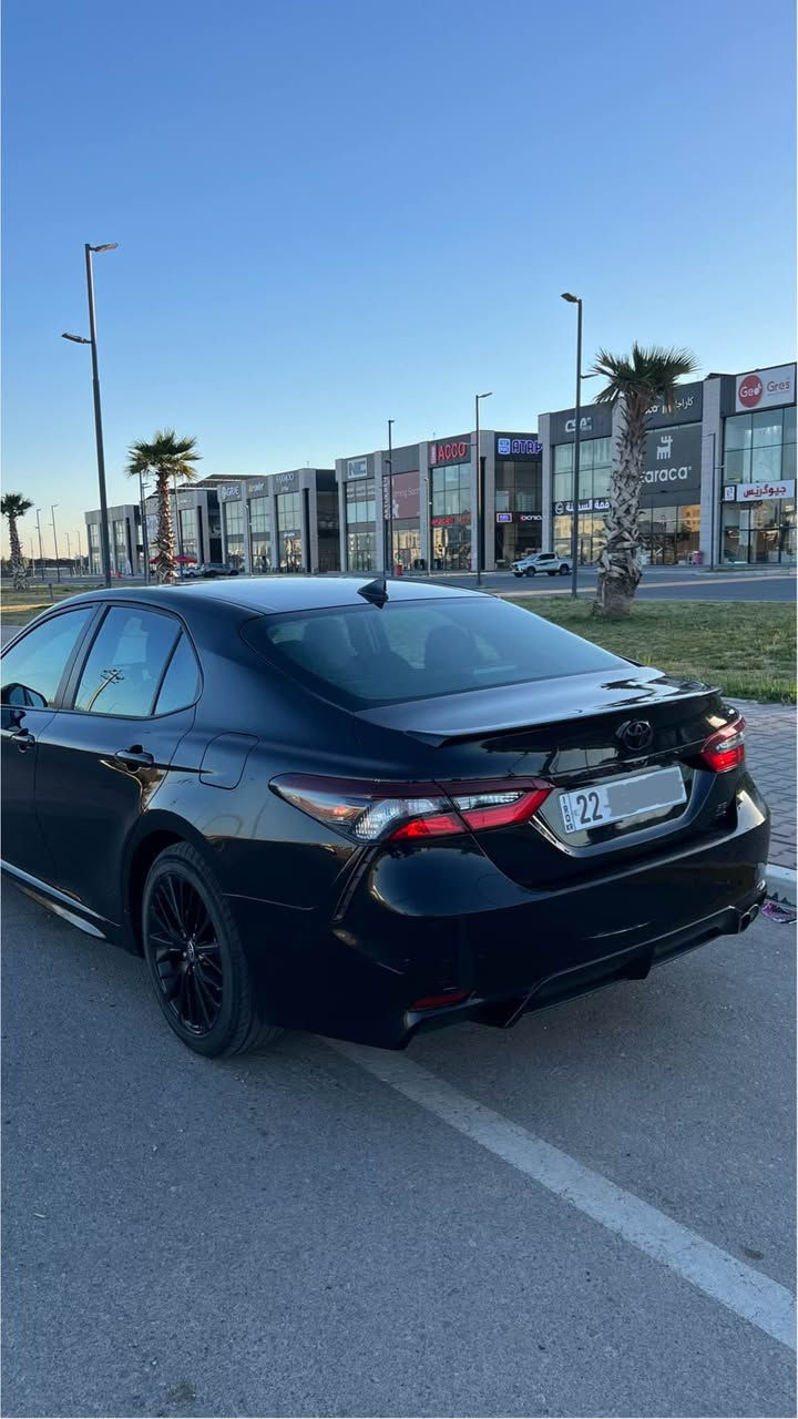 Camry SE black
 كلين ماشية ٦٥٠٠٠ ميل 

WhatsApp : ***********
Vin number : 4T1T11BK7NU049478 أربيل, العراق
