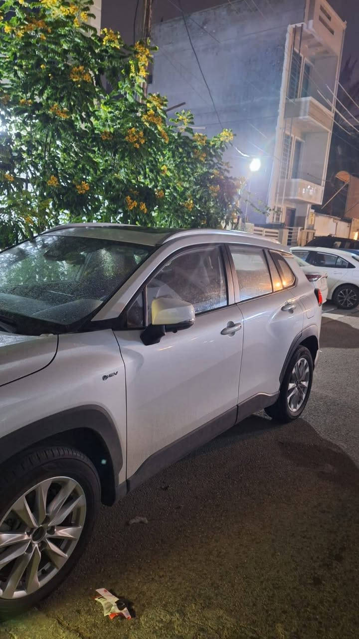 السلام عليكم متوفر
كورلا كروس موديل ٢٥ فوووول
فتحه
حملات سقف
رادارات
تحكم سترين
بلوجكتور
كشن جلد احمر
كشن كهرباء
اربع كامرات
شحن لاسلكي
مود قيادة ٣ وضعيات
اوتو هولد
وبعد الموصفات بيها 
ماشيه الف وخمسين كيلو يعني بوضع الزيرو
مكان بغداد  سعر السيارة ٢٨ وبيها مجال


**إذا كنت صاحب هذا الإعلان وتريد حذفه لأي سبب، رجاءا أرسل رسالة إلى الدعم الفني**