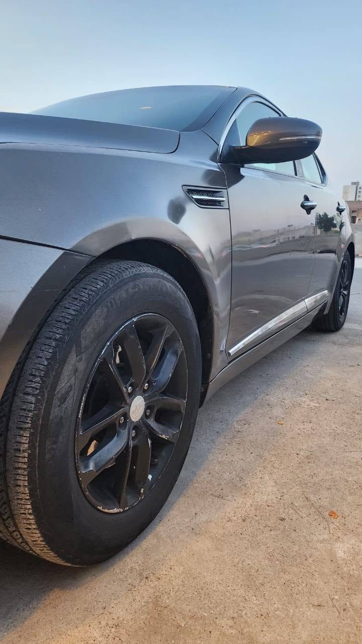كيا اوبتما موديل 13امريكي محرك 2400GDI سياره كير محرك جديد  مكفول نص فول حادثه جاملغ وصندوق بدون إرباك  ماشيه144 مايل . مكان سياره بغداد  للتواصل الاتصال فقط. ع رقم ***********
