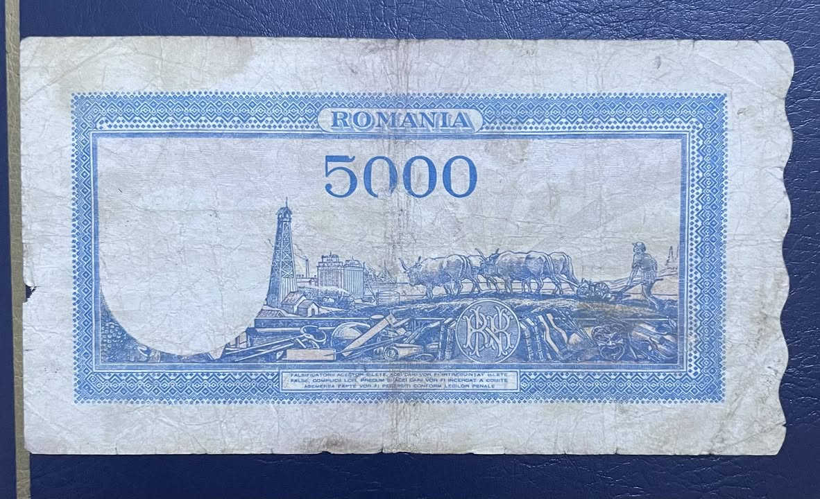 رومانيا
قديم
25 الف
الحجز عبر الخاص 
يوجد توصيل لكافة المحافظات


**إذا كنت صاحب هذا الإعلان وتريد حذفه لأي سبب، رجاءا أرسل رسالة إلى الدعم الفني**