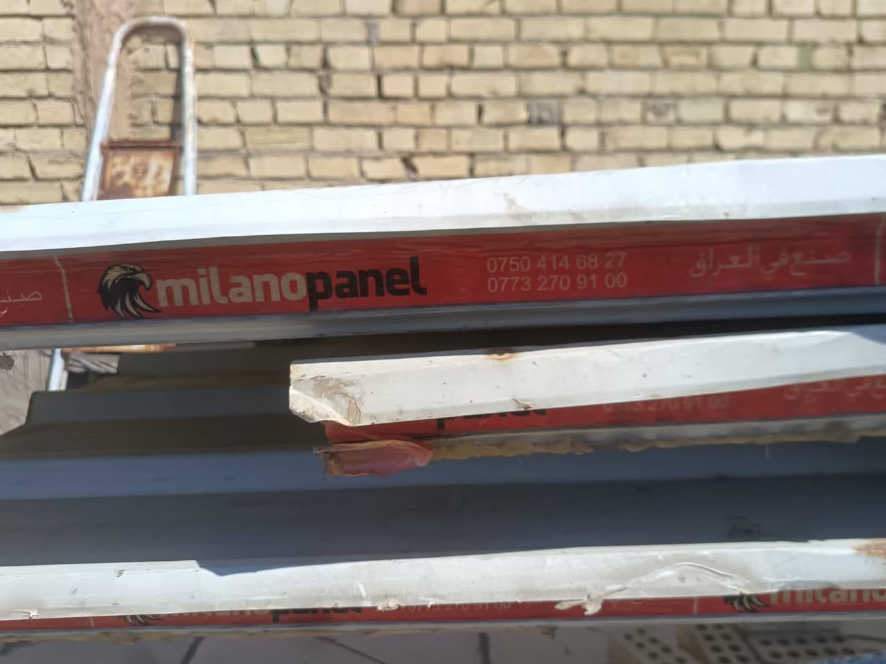 ساندوش للبيع  العدد 4 الطول 10 أمتار وعندي بواري شخاط مالتهن سعر المتر ٨الاف العنوان بغداد حي العامل ***********
