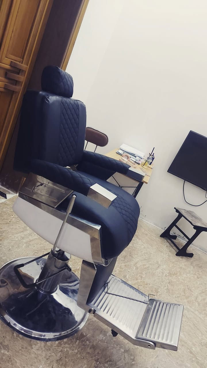 بالموند جك عالي اخو جديد نظافه شوف عينك الجديد ب 600 اسئل وتعال
السعر 375 
***********
المكان ميسان العماره مركز مدينة
