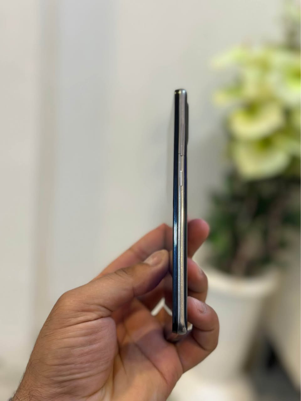 سامسونج A51
ذاكرة 128GB / رام 6GB
شاشة Super AMOLED
بصمة داخل الشاشة
كامرة 48MP
يدعم شريحتين
الجهاز نظيف ومرتب
متوفر توصيل 5 وين ماتكون بغداد, العراق


**إذا كنت صاحب هذا الإعلان وتريد حذفه لأي سبب، رجاءا أرسل رسالة إلى الدعم الفني**