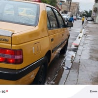 للبيع بيجو لميس 2015 السيارة بيهة بس رصعات بالجاملغ الخلفي اليسر باقي ...