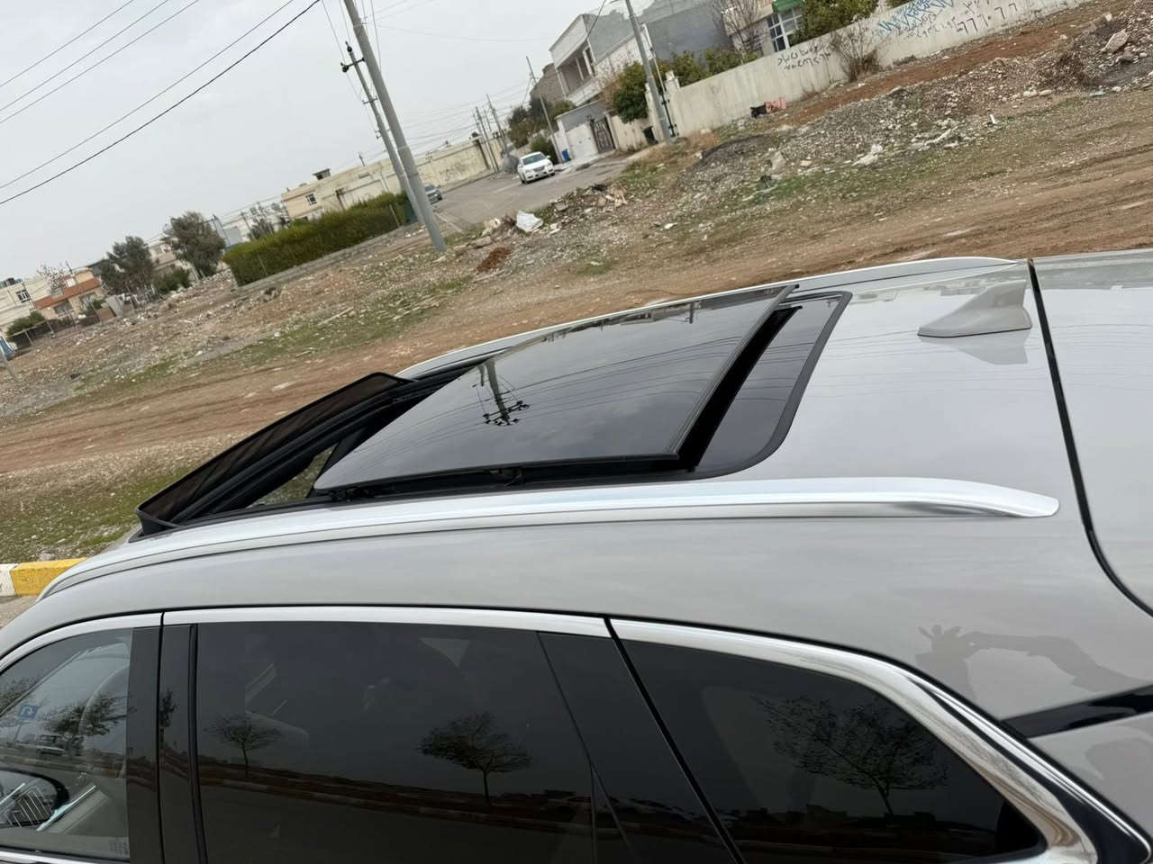 بي واي دي 2025 الوحش الصيني  🚘سونك بلاس 

فول مواصفات ///

موديل 2025 بلكن هايبرد فوول مواصفات 1/1 

سقف بانوراما . 13 كاميرا. اوتو بارك . جلد كهرباء رادارات قياده اليه هوووواي مواصفات متخلص  
ماشيه 7000
متوفره بكامل الملحقات الاصليه
السعر 31 مليون و500

 مكان السياره بغداد القادسيه

الاتصال والاستفسار 

0773 252 8781
