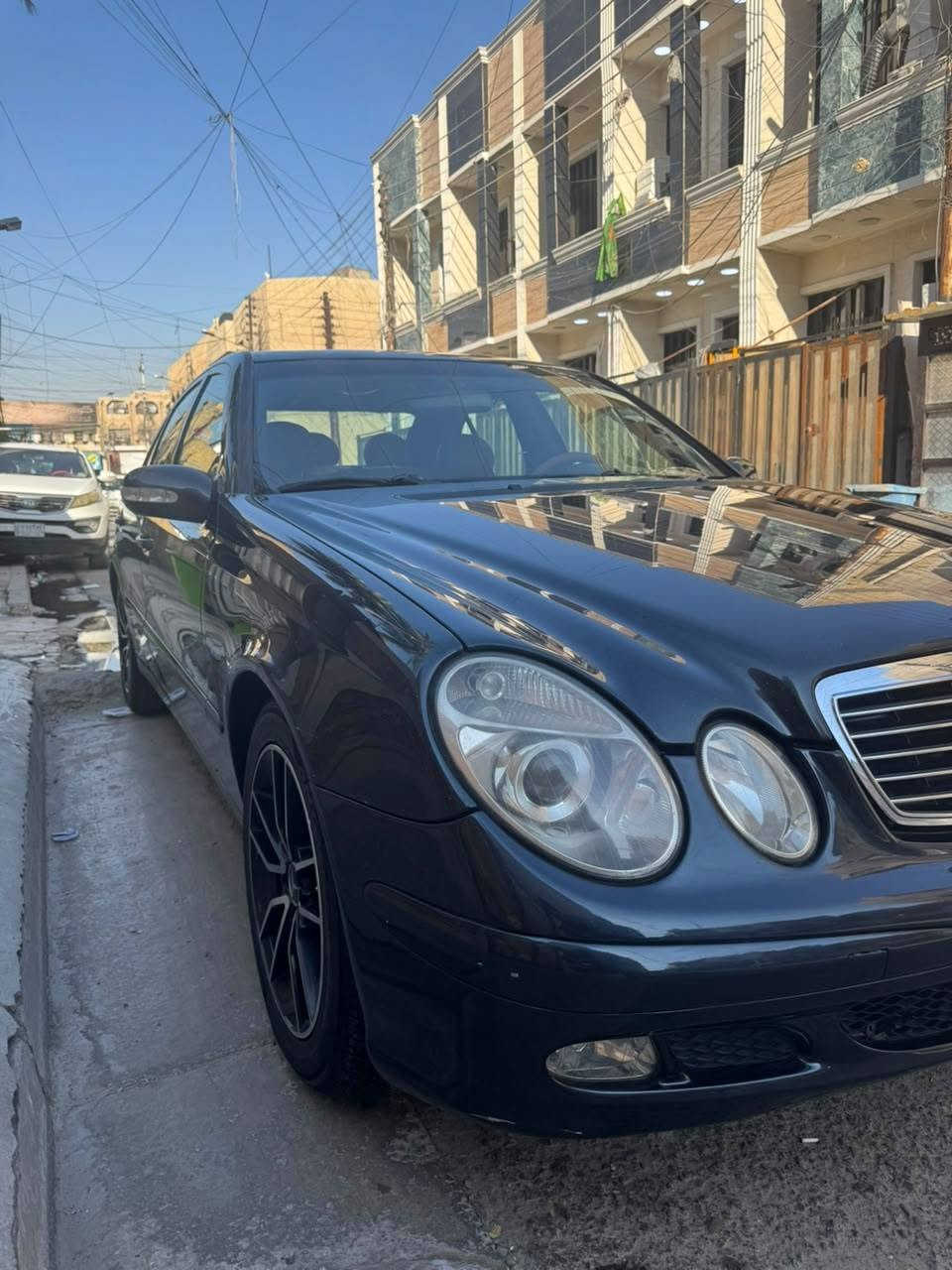 مارسيدس موديل  2004 / w211
بدون صبغ 
المواصفات 

مكينه 2000 تيربو 

سلايد روف

داخل جلد مشمشي 

تبريد شغال 

تخم تاير جديد 

صدر جديد 

السياره ما بيها نقص برغي 

السيارة مكفوله من الصبغ و الحادث 

رقم سليمانيه تحويل او وكاله حاضر 

( بيع او مراوس ) 

السعر ( 110 ورقه ) وبيها مجال 
مكان السيارة بغداد 

الاتصال ***********

