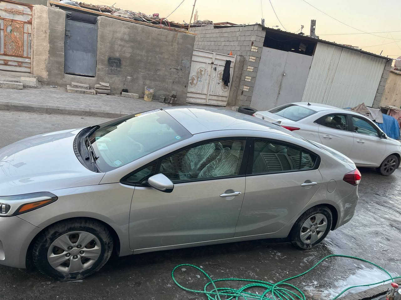 السلام عليكم فورتي موديل 2018 محرك الفين دوش سياره خير من الله ما بيها اي نقص ماشيه 84لسعر 128وبيها مجال مكاني بغداد 
***********
