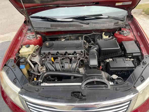 السلام عليكم اوبتيما امريكيه 2009 للبيع حادثه جاملغ خلفي فقط بدون ايرباك البجم كبس محرك 2400 دوش السياره بيه مكانات جارده رقم بغداد انكليزي السعر 95 ورقه بيه مجال للشراي مكاني بغداد الغزاليه *********** بغداد
