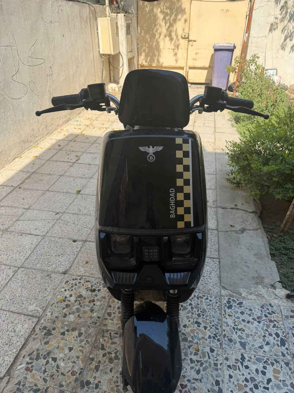 سلام عليكم دراجة شحن للبيع
دراجة من شركة بغداد ام عيون 🔴
اشاير يمنى يسرى دبل اشارة 🔴🔴
بريكات دسك امامي خلفي 🔴🔴
ملف 2000w حقيقي نحاس 100% 🔴🔴
بطاريات عدد/6 35A/12V للباتري الواحد🔴🔥
اضويه قويه كلش 🔴
تشغيل بصمة و سويج🔴
شنطة بمساحة كبيرة 🔴🔴
السعر:750 الف و بيها مجال للشراي
الرقم:***********🔥🔴
العنوان: بغداد الإسكان خلف مستشفى الطفل التعليمي
ملاحظه:بدون كسر بسعر الدراجة مشتريها قبل شهر 🔴🔴🔴
ملاحظة:الدراجة عل فحص بدون اي نقوصات او كسر بدراجة او عطل بل كهربائيات🔴🔴🔴🔴
