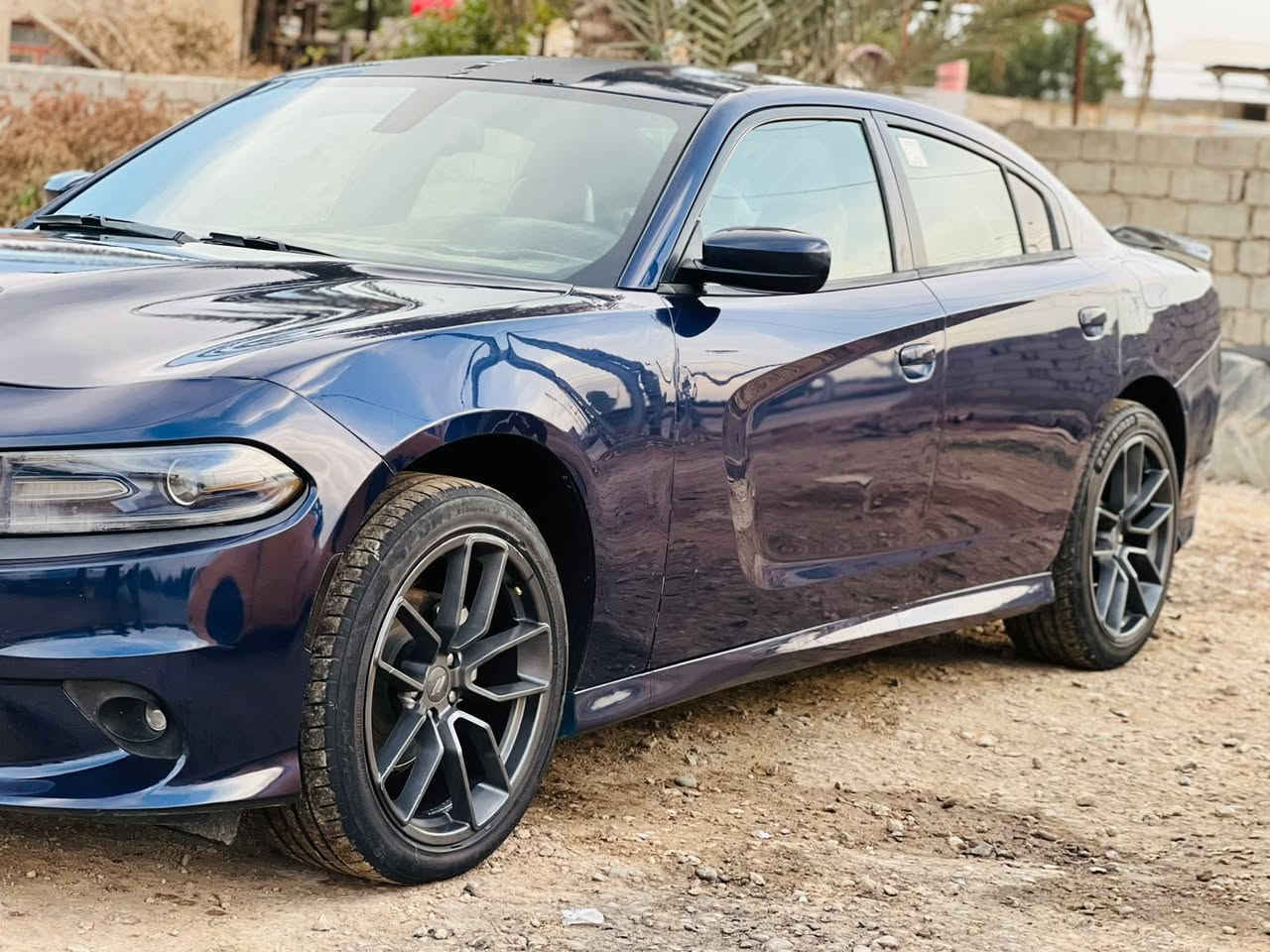 سلام عليكم   جارجر موديل 2015 رقم بغداد مشروع وطني شرط المداور ثاني يوم سياره جديده وحلوه مثل ما بصور حادثه قطع وحده مال امريك وصور لحدث مرفوقات بل منشور  وبيه بلعراق باب خلفي فقط  ارباكات رجع سيتم كامل سياره كير مكينه كله جديد حداديه جديده السعر 169$$$ *********** مكان سياره بابل
