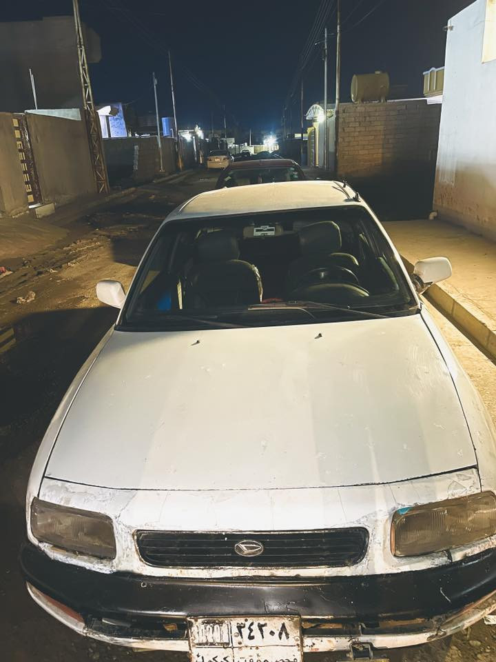 السلام عليكم سياره داهستو موديل 92 كير اوتماتيك سياره ياباني حيل حلوه كير محرك شرط سياره ناعمه ونضيف شوف العين يبري الذمه مكلف بنشر  للستفسار على ارقم *********** السعر 15 ورقه وبيها مجال وشراي يدلل
