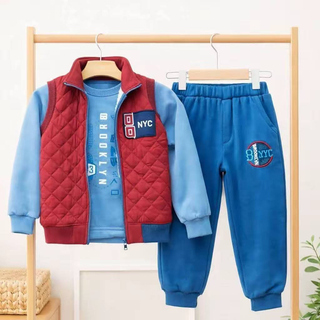 طقم ولادي ٣ قطع مبطن خامه ثقيل تركي درجه اولى
السعر ٨ الاف فقط🔥
وهذا العرض ساري لحين نفاذ الكميه
يوجد توصيل داخل النجف ٣ الاف
وكل محافظات العراق ٥ الاف

للطلب دايركت أو واتساب ***********
 ارسال صورة للموديل+العنوان ورقم الهاتف
