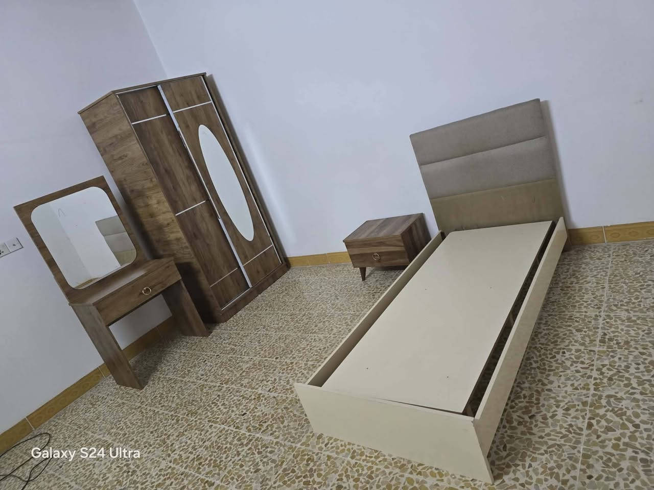 للبيع اغراض بيت والأسعار مكتوب بل صور عنوان موصل شلالات قرب دجله ستي موجود توصيل


**إذا كنت صاحب هذا الإعلان وتريد حذفه لأي سبب، رجاءا أرسل رسالة إلى الدعم الفني**