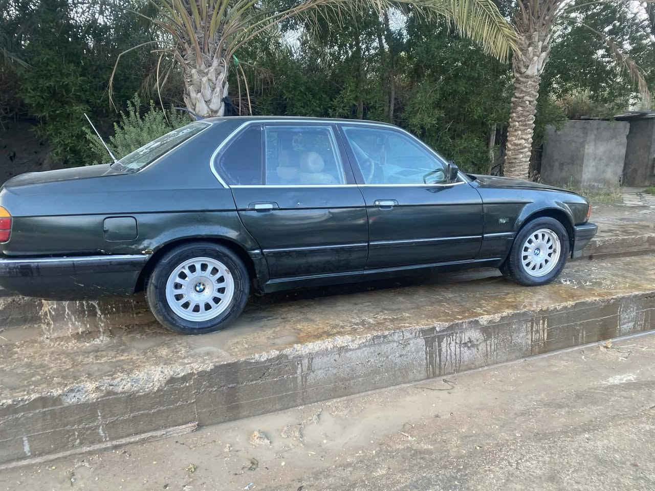 موديل ٩١ حجم ٧٣٥. كير مكينه جدد حداديه ضعيفه كهربائيه جدد بيع فقط سعر ٢٨ وبيه حك جيه مكاني بإبل حمزه الغربي 
***********
