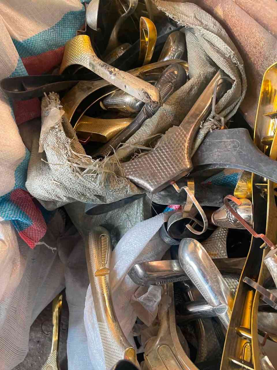 سلاام عليكم متوفر تعاليكً ملابس جديدة او مستخدم عنوان بغداد سوق مريدي انتصلل تدلل ***********حمودي ☎️
