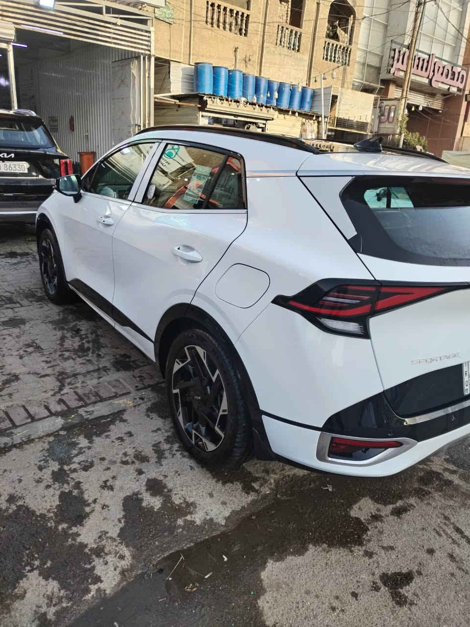 السلام عليكم كيا سبورتج جي تي لاين 2025
السياره بحاله الوكاله والضمان 
ماشيه 21 الف
فول مواصفات 1/1 
كشنات جلد / كشنات كهرباء ⚡️/ تدفئة تبريد
محرك 2000
بنوراما
تحكم ستيرن 
شاشه 
ومعروفه مواصفات ال جي تي لاين 
السياره رقم دولي هزه وسنويه جدد
السعر 260 وبيها مجال بسيط 
عنواني بغداد الدوره /*********** (مكلف ب النشر)
