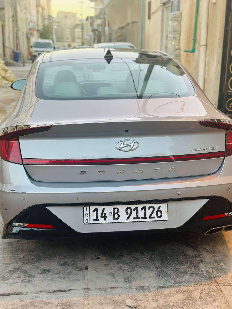 السلام عليكم سوناتا 2023 وارد امريكي رقم بصره حره باسمي حادث فقط مدكر وبنيد
1/1 لمتد 
1.6 تيربو
صور الحادث بالمنشور
عنوان بصره شارع الوفود دويد
السعر 180 وبيها مجال
للاستفسار 

0770 036 1727
0783 326 0006
