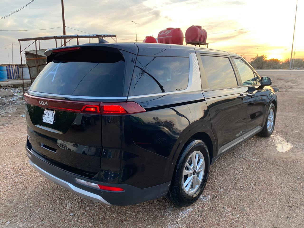 للبيع كيا كرنفال 2024 أمريكي دخول جديد مرقم مثنى شهداء مواصفات واضحه ماشيه 35 الف سياره جديده وجاهزه حجر رادار كفاله حادثة حافه بنيد بارد  بدون تبديل بدون صبغ الباقي كفاله محرك 6 سبعه راكب العنوان الرميثه شارع العام معرض الخليج الحديث *********** السعر 260 وبيه مجال للشراي
