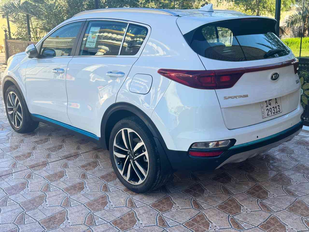 السلام عليكم كيا سبورتج خليجي كفاله موديل 2021باسمي فول مواصفات بصمه كشنات كهرباء ⚡️ ماشيه 40جدديه كلش للاستفسار الاتصال ***********
