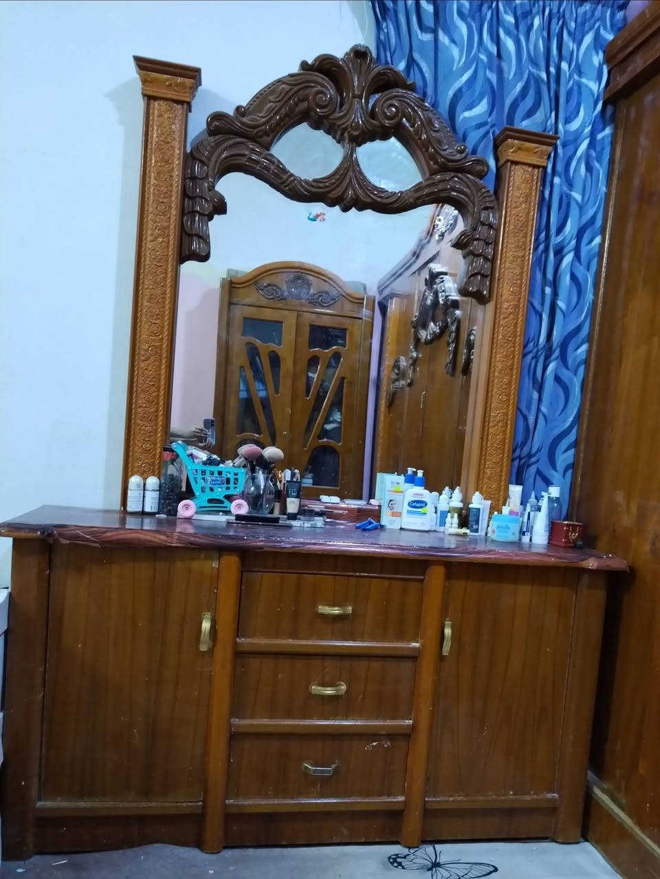 غرفة للبيع


**إذا كنت صاحب هذا الإعلان وتريد حذفه لأي سبب، رجاءا أرسل رسالة إلى الدعم الفني**