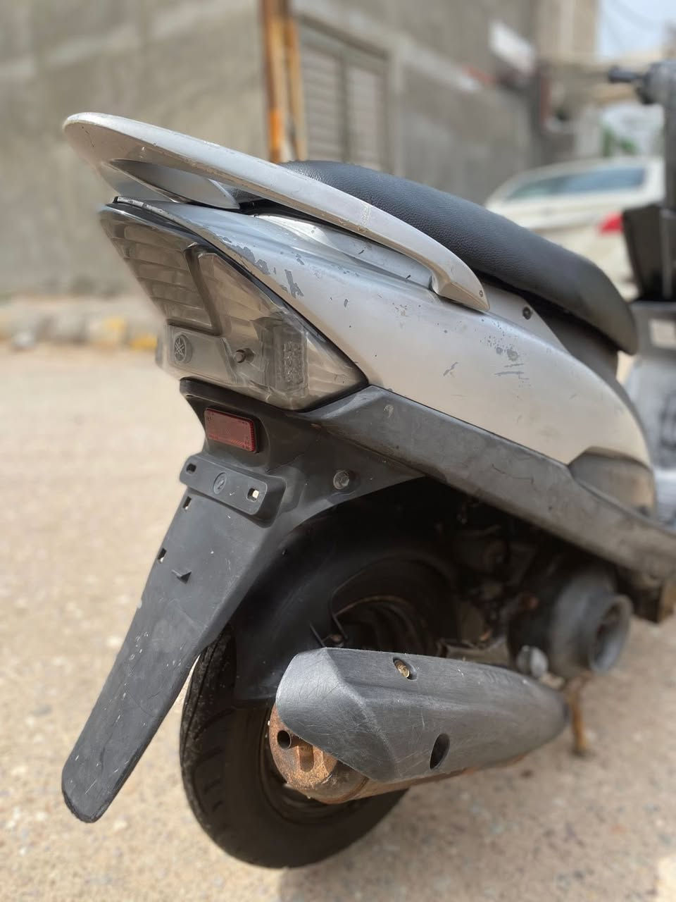 سلام وعليكم دراجه ماكس عدله للبيع بلاديه بوشه 49 كلشي شغال مابيها نقص السعر 725 وبيها مجال مكاني بصره الجبيله هذا رقمي ***********
