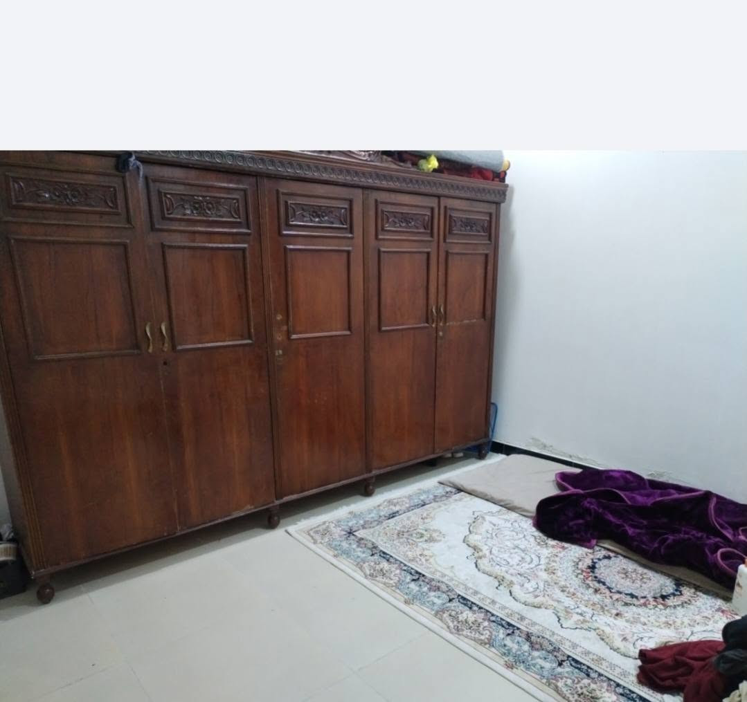 ل
لبيع مكاني غزاليه شارع المرور 
الكنتور تكمه ومابي اي كسر او فطر سعره 150 الف قفل 
والكاونتر بعده جديد مابي لو شخط سعره 150 قفل


**إذا كنت صاحب هذا الإعلان وتريد حذفه لأي سبب، رجاءا أرسل رسالة إلى الدعم الفني**