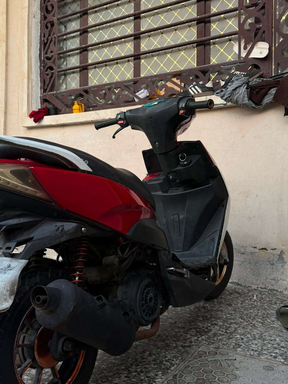 سلام عليكم 
ماكس fs 
120 km 
ويل رياضي 
دبلات رياضي 
قايش جديد
دهن جديد 
تنضيف كابريتر 

سعره 250 الف قفل 
مكاني بغداد جديده /نعيريه 
***********

