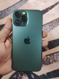 آيفون ١٣ برو ماكس • ٢٥٦ • بطارية ٨٢٪