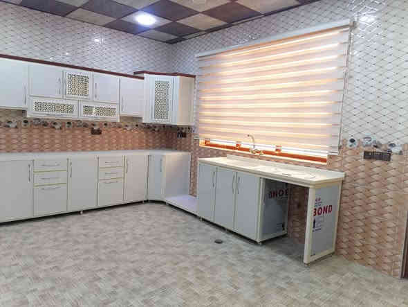 #دارللبيع
خانووى دوو نهوم بو فروشتن له گه ره كى ئازادى سه رو مزگه وتى ئازادى 
پيكهاتووه له :- 2 ژور نوستن - هول - مطبخ - ميوان - گه راج 
نهومى دووه م 1 نوستن - هول - مطبخ - ميوان 
روبه رى 150 متر طابو ملك صرف

نرخ 162 مليون ومجال

بوزانيارى زياتر په يوه ندى بكه ن به عقارات ستار اكرم بازرگان

📍ناونيشان :كه ركوك بازارى ئازادى ته لارى ئاسو

***********
***********
