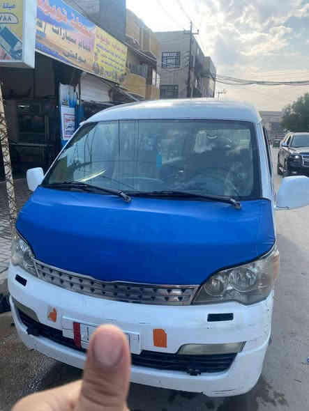 سلام عليكم شباب جنبي موصليه راعيها يسوي وكاله عامه  مديل 2013  كير مكينه اكسن مكفولات دوشمه عامه  تخم تاير سياره خير من الله سعر 35وبيه مجال مكان بغداد 
‏‪***********‬‏
