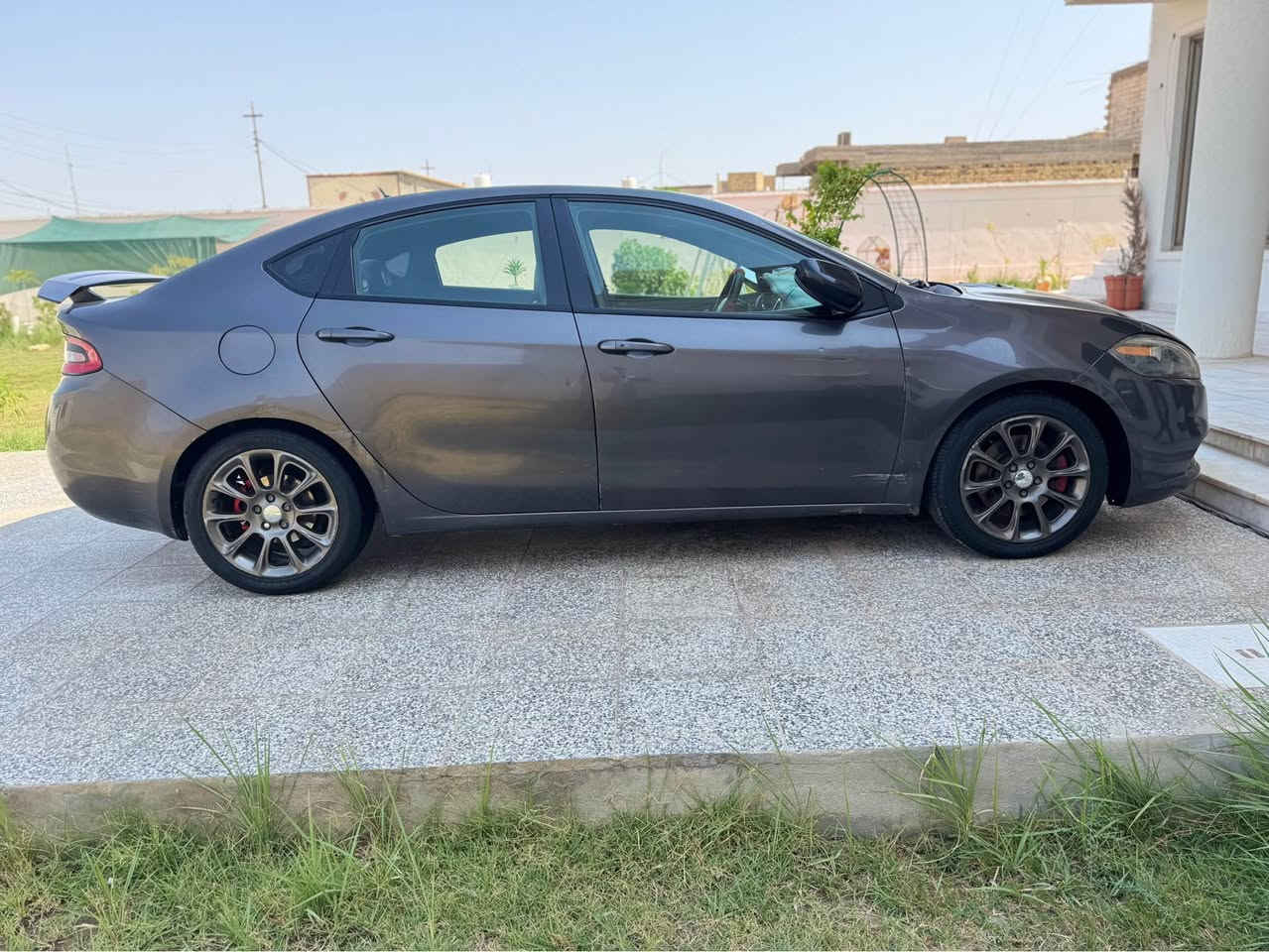 السلام عليكم ورحمه الله وبركاته 
دوج دارت 2016 للبيع نضيفه مواصفات جي تي رياضي 
المواصفات
ويل كب رياضي
دبل كزوز
تشغيل عن بعد
لون مميز
رقم بغداد حره بأسمي مداور ثاني يوم
حادث بسيط كما موضح بالصور
السعر 97 وبي مجال بسيط او المراوس حسب القناعة مكاني ناصريه المركز للأستفسار الاتصال ع الرقم *********** ناصرية, ذي قار
