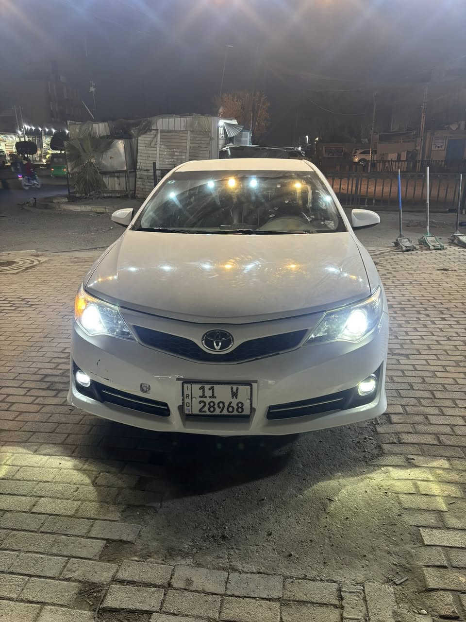 السلام عليكم من رخصت الادمن
تويوتا كامري 2014 للبيع لون ابيض محرك 2500 حادثه باب السايق وجاملغ خلفي بدون مواصفات سياره عميه  كشن سايق كهربائي وسياره حلوه ونظيفه وسويله ادامه 

(تخم تاير دهن دسكات ادامه كامله ) وهذا سونار موحود كدامكم 

السعر 130وبيه مجال للطيبين 

مكاني بغدادالحبيبيه

***********
