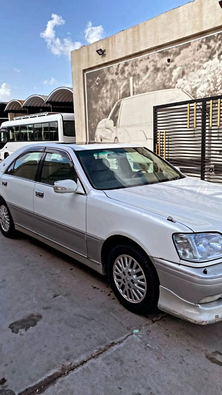 السلام عليكم  
جنون فول 4 دكم رقم بصره السياره بسمي 
مكينه كير حداديه تبريد غرفته تخبل كله جديد سياره مال بيت صاله 11 سنه عندي
السعر 120 مستعجل ع بيعته شباب رحمه ع والديكم المو شراي لا يتصل ما متواجد ع فيس
 ***********
