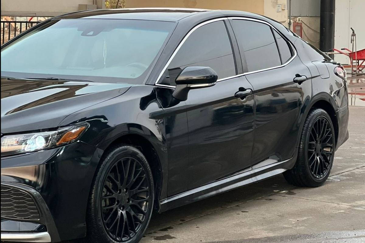 تۆیۆتا کامری 2023 مواسەفات se plas 
تازە داخیل بوە کاتی نەشکاوە 
سەیارە سی پارجەو نیو هەیە
 ئیرباگ بەس شانی 
تەنها 35mil روشتوە 
سەیارەکە هەموو جاهزە 
 یەک دینار مسروفی تیدا نیە
 ناو نيشان هةولير

سعر: لە کۆمێنت داوای بکە ڕاستەوخۆ بۆت دێت 🤖 

گێر و مەکینەی بەشەرت  
هیچ کێشەیەکی تێدا نییە

ژمارەی خاوەنەکەی 
 ***********
