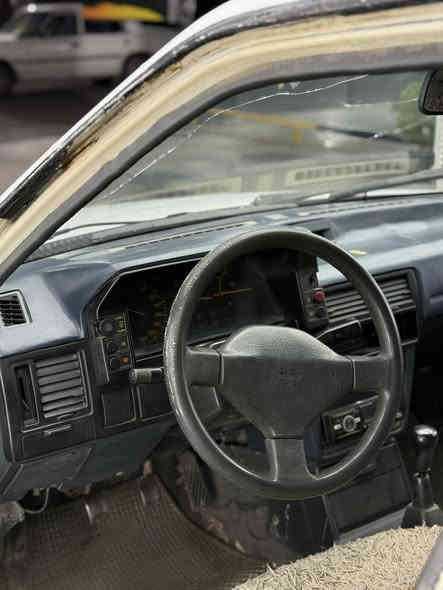 السلام عليكم مرحبا اخواني الاعزاء 
مازدا موديل  1991
مكينة الاصلي البلادي حجم 323
لايتات زينون 
يعوزها طخم تاير جديد 
عليها ادامة كامله من طخم الى دسكات يعني سيارة ما ينقصها الا امور بسيطه
جاماتها يدوي(جوبي)
الجامة الاماميه مفطوره
غرفتها حلوه ونظيفه
رقم نينوى الاخضر مبلشين بالمعامله تجي تكمل انت
واكيد شرط التحويل 
وش تحتاجون تفاصيل اضافيه  هذا رقمي واني حاظر
بخصوص السعر 25 ورقة بيها مجال بسيط حكً جيه
*********** عبدالله
