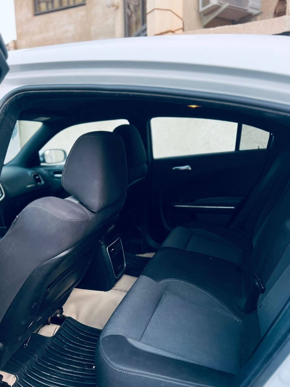 سلام عليكم جارجر موديل 2015سياره مكفوله كفاله عامه سياره كلين رقم بصره مشروع وطني سياره مال بيت ما مشتغله خط بد سعر خاص مكاني ميسان قلعة صالح سياره ماشيه 110 رقم لهاتف***********
