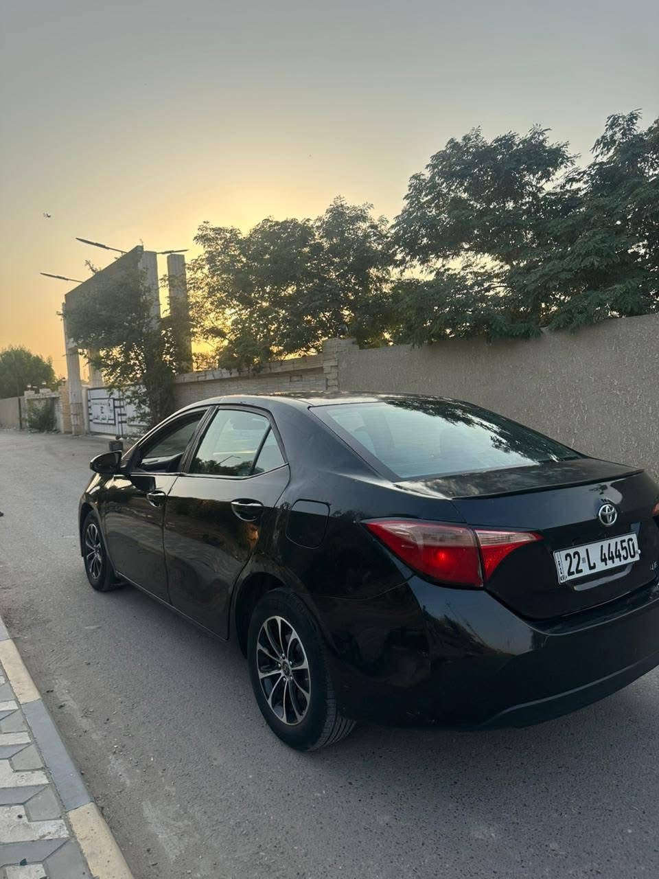 للبيع تويوتا كورلا 2017 وارد أمريكي
محرك 1.8
الممشى 143,000 كم

حادثها ضربة بسيطة من الخلف كما موضح بالصور
والباقي كفاله
شواصي – لغود – حوض خلفي سليم
المكينة والكير حداديه مكفول
التبريد ثلج ❄️

المواصفات Le
تحكم ستيرن
جامات شفط
مثبت سرعة
كاميرا خلفية
نظام ECO

📄 رقم اربيل باسمي
تحويل ثاني يوم

💰 السعر: (128) وبيه مجال
📍 العنوان: (بغداد الطالبيه )

📞 ***********
