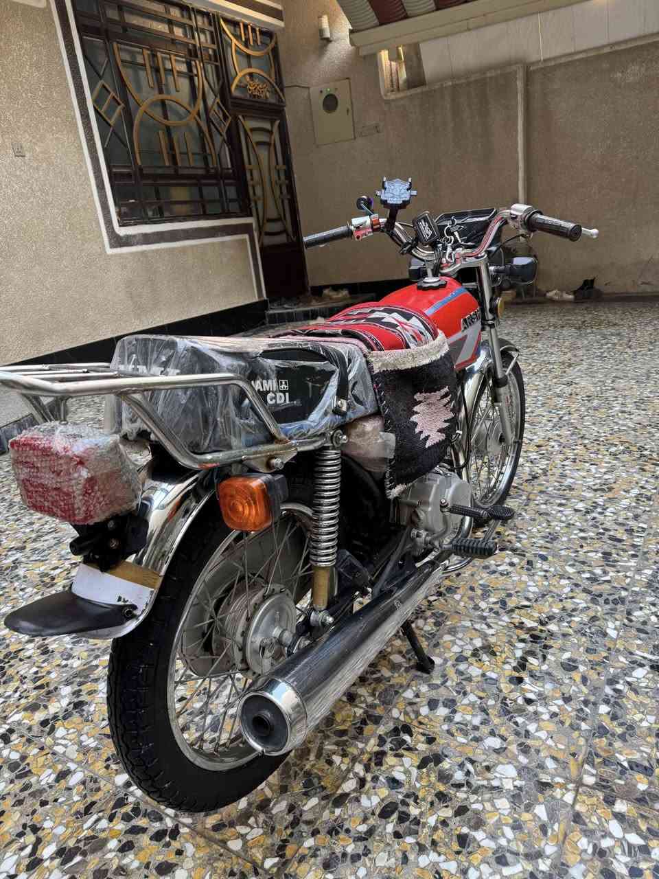 دراجه اربعه كير للبيع 2021 كهربائيات كله شغاله لايت اشاير زوج تايرات جدد  كشن اصلي جديد اوراق اصولي الدراجه نضافه احلا من الصور محرك مامفتوح برغي بيه ترايك لسعوديه العنوان كربلاء قرب مستشفئ الكفيل 
ملاحضه:لون الدراجه في الاوراق اصفر تغير لون لجماليه 
لمعرفه السعر خاص 
هـ:***********
